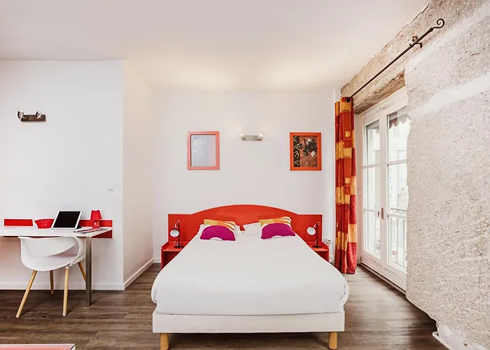 Aparthotel Avy Baudelaire - Bellecour 3*