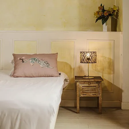 Avy Baudelaire - Bellecour Apartahotel