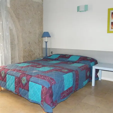 Avy Baudelaire - Bellecour 4*