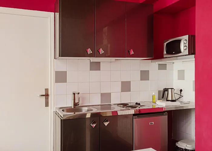 Avy Baudelaire - Bellecour