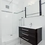 Appart Hotel Avy Baudelaire - Lyon Bellecour 3* Λυών
