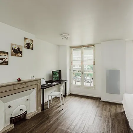 Avy Baudelaire - Bellecour 3* Lyon