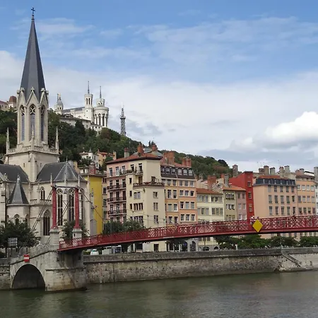 Avy Baudelaire - Bellecour Apartmanhotel